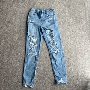 American Eagle Outfitters Light Blue Distressed Skinny Jeans